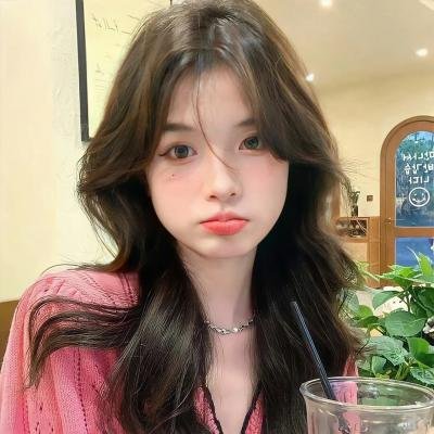 艳谍飘香